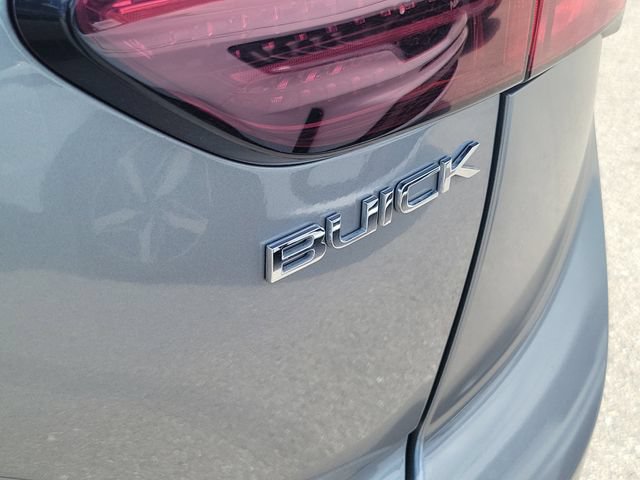 Used 2025 Buick Envision Preferred AWD/4WD image 6