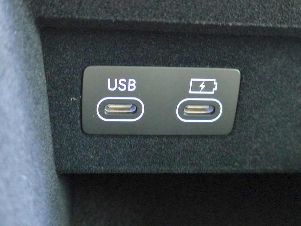 Used 2026 Genesis GV70 2.5T image 23