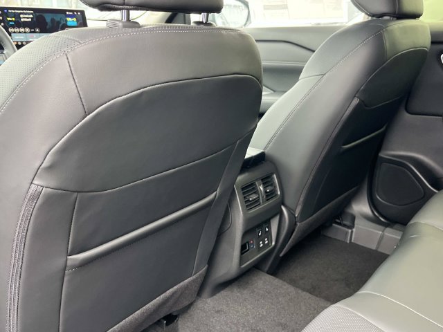 New 2026 Nissan Rogue Platinum w/ Tech Package AWD/4WD image 21