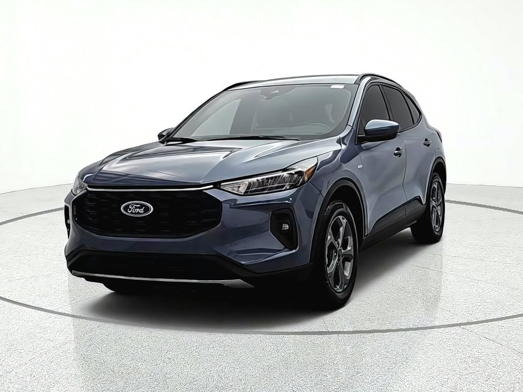 Used 2025 Ford Escape ST-Line Select w/ Tech Pack #1 AWD/4WD image 2