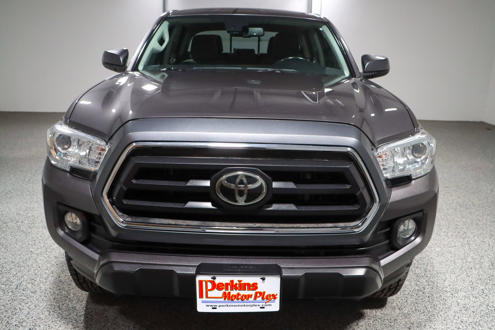 Used 2021 Toyota Tacoma SR5 image 4
