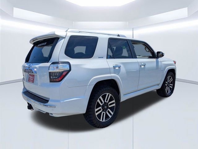 Used 2024 Toyota 4Runner Limited AWD/4WD image 4