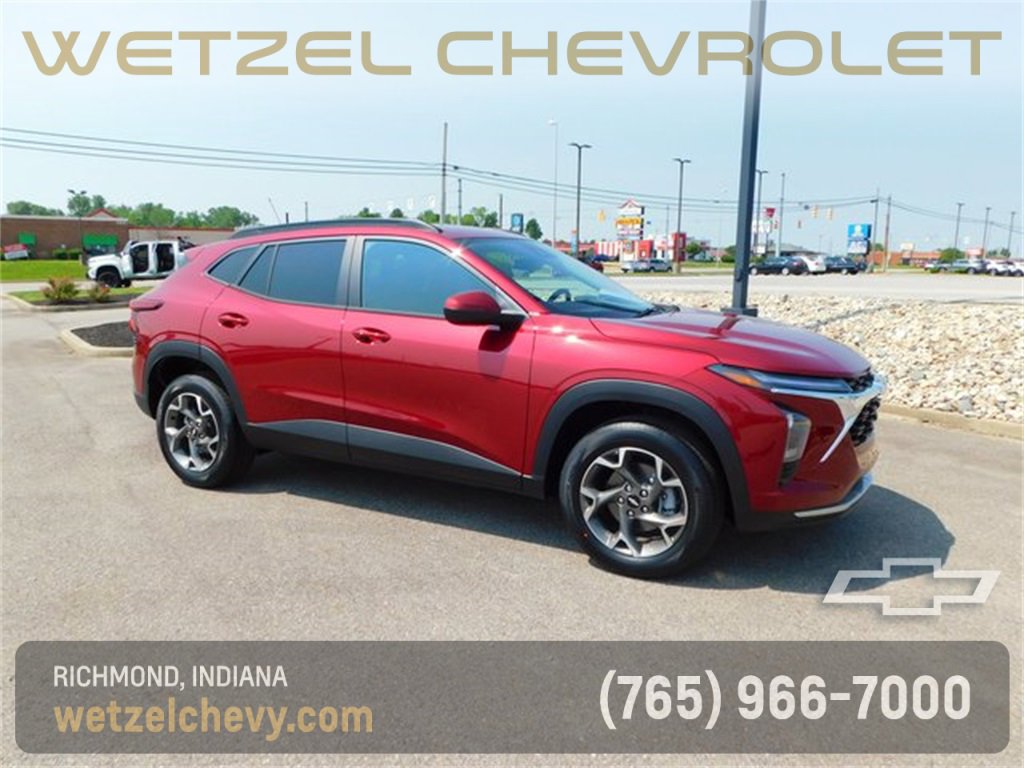 New 2025 Chevrolet Trax LT w/ Driver Confidence Package