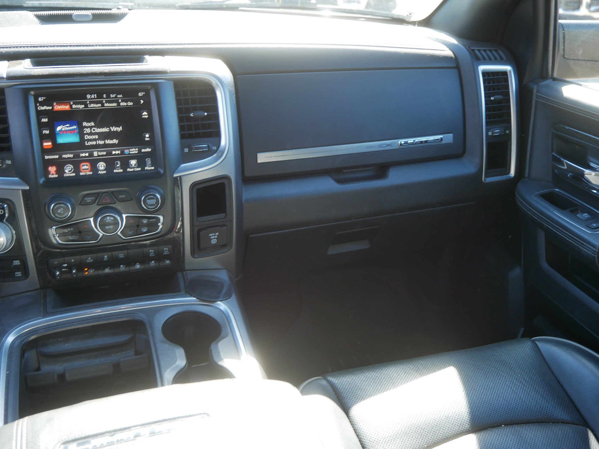 Used 2017 RAM 1500 Limited AWD/4WD image 11