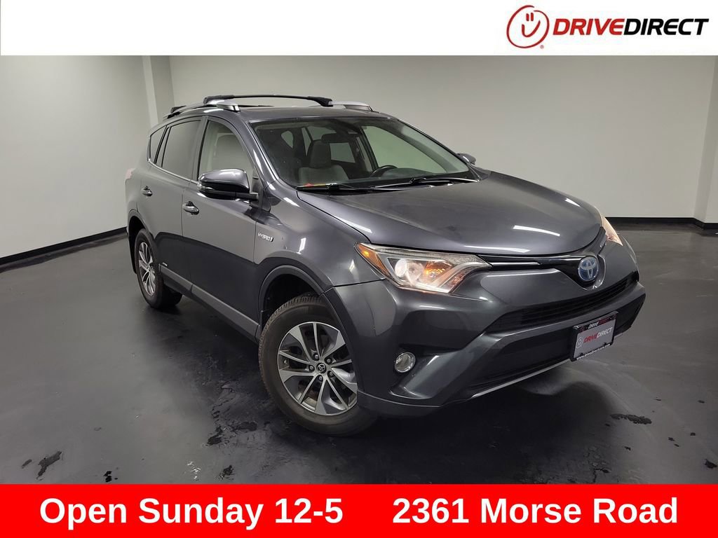 Used 2017 Toyota RAV4 XLE w/ Carpet Mat Package