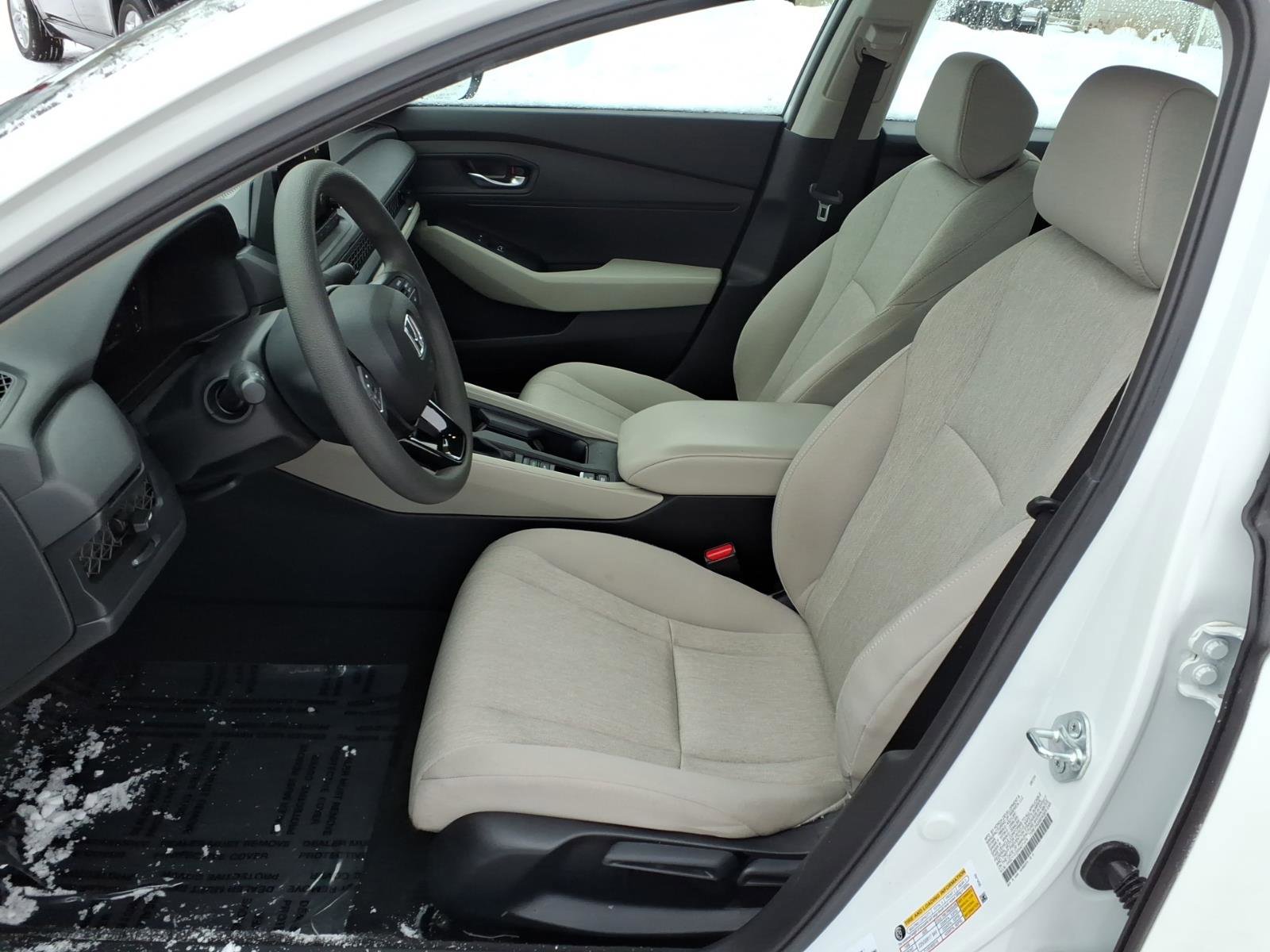 Certified 2024 Honda Accord LX image 4