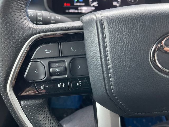 Used 2022 Toyota Tundra Platinum w/ Advanced Package image 21