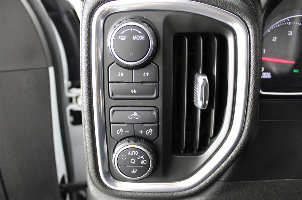 Used 2021 Chevrolet Silverado 2500 LT w/ Fleet Comfort Package image 28