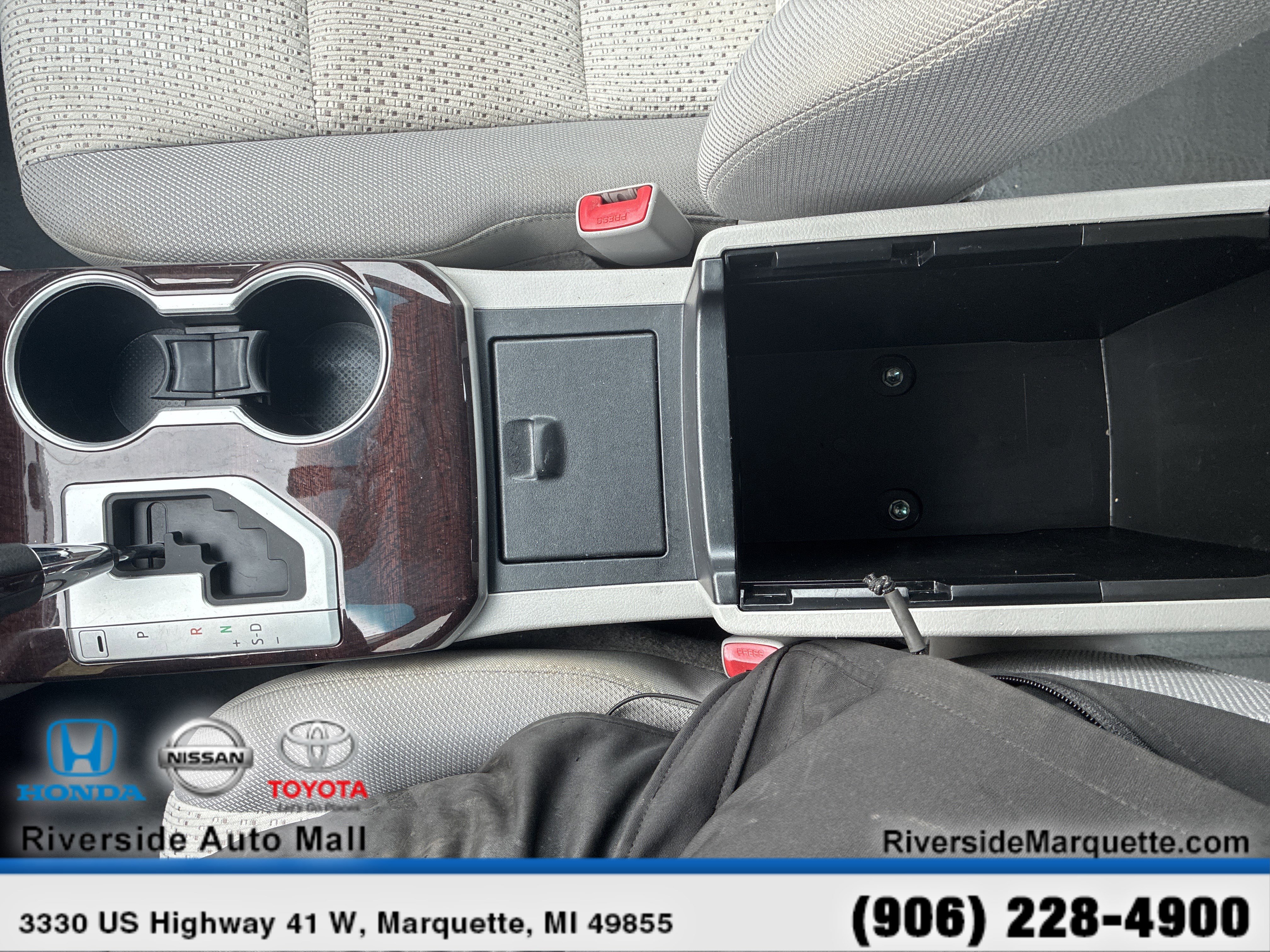 Used 2014 Toyota Camry SE image 20