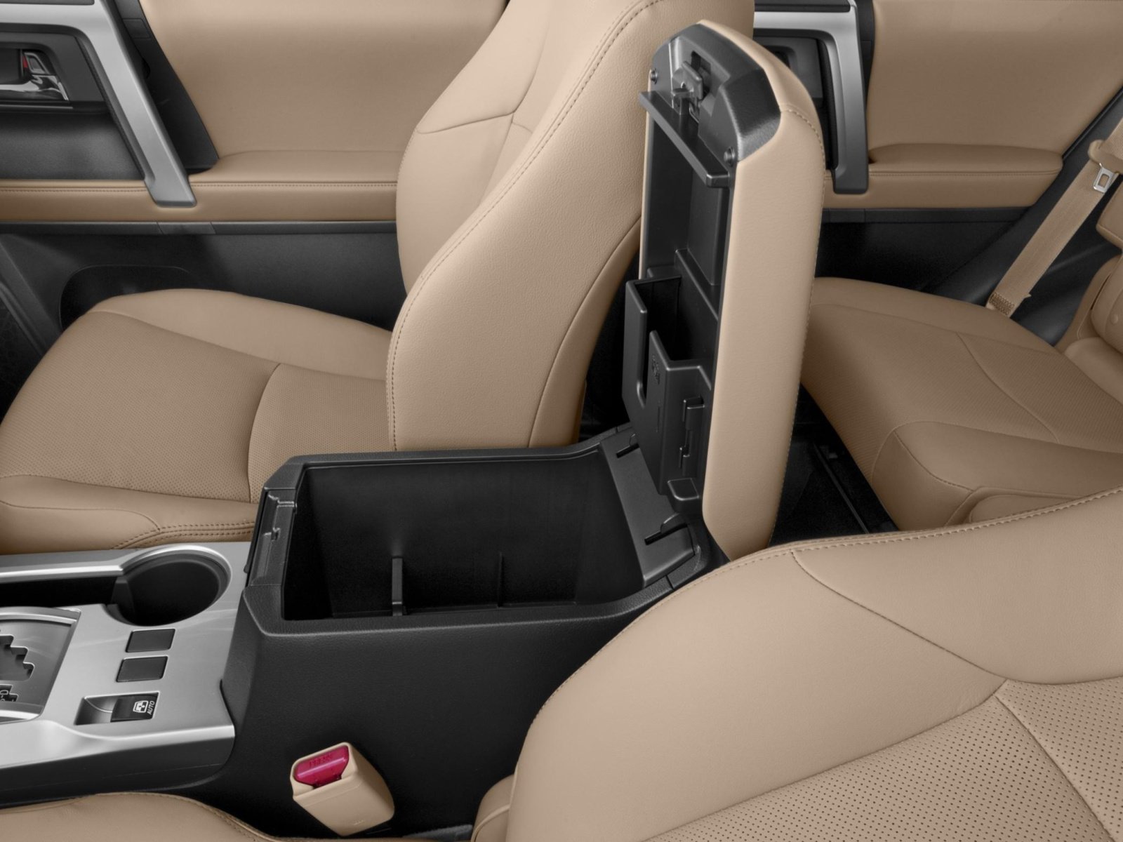 Used 2016 Toyota 4Runner SR5 image 9