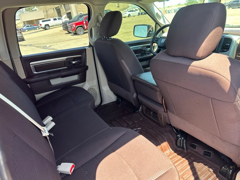 Used 2017 RAM 1500 Classic SLT RWD image 24