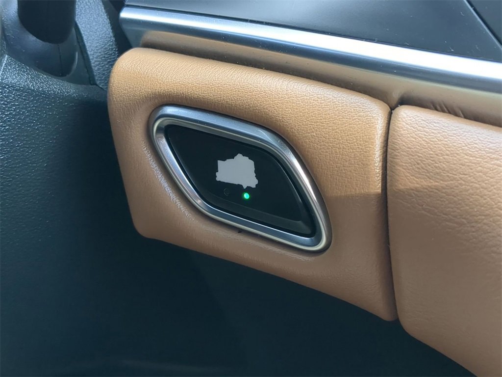 Used 2017 Buick LaCrosse Premium w/ Driver Confidence Package #2 image 20