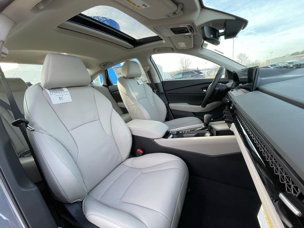 New 2025 Honda Accord EX-L image 11
