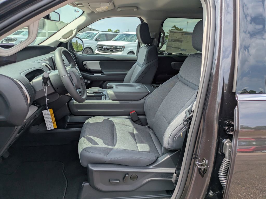 New 2026 Ford Expedition Active RWD image 7