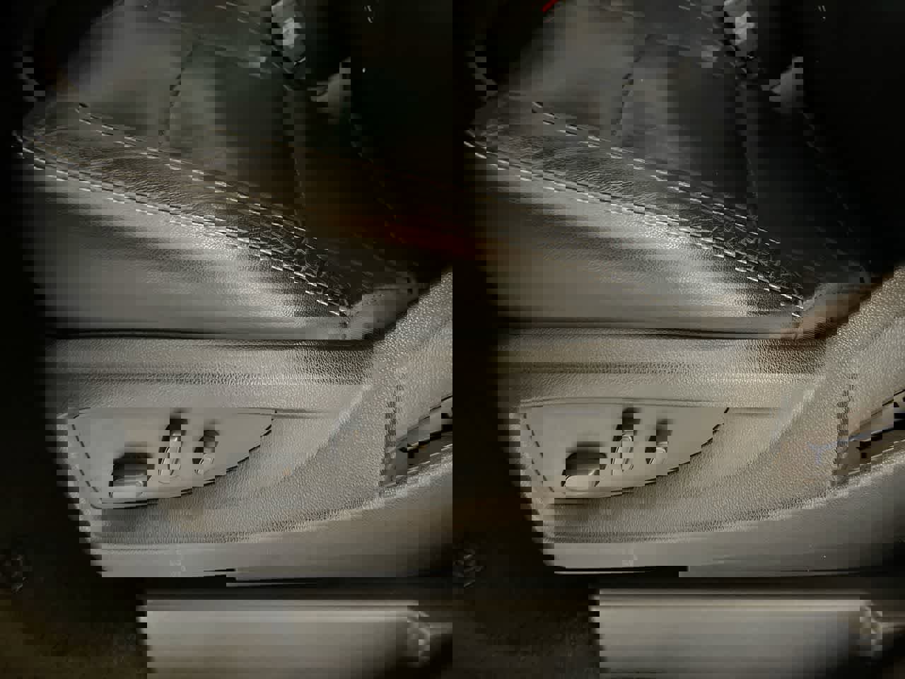 Used 2018 Chevrolet Tahoe LT image 12