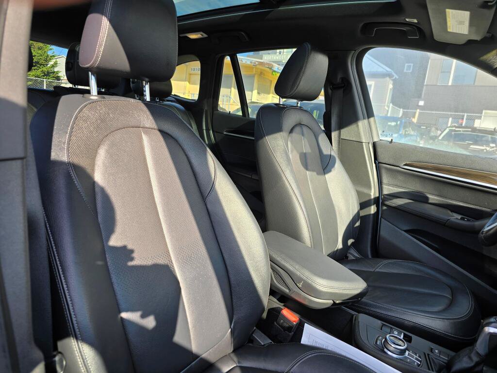 Used 2018 BMW X1 xDrive28i AWD/4WD image 11