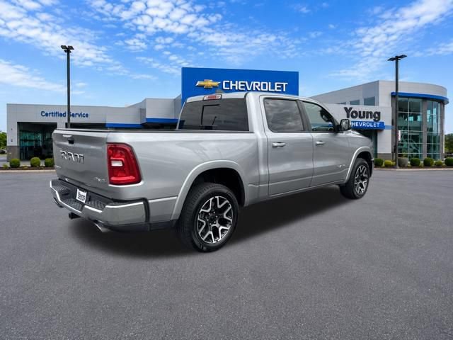 Used 2025 RAM 1500 Laramie AWD/4WD image 7