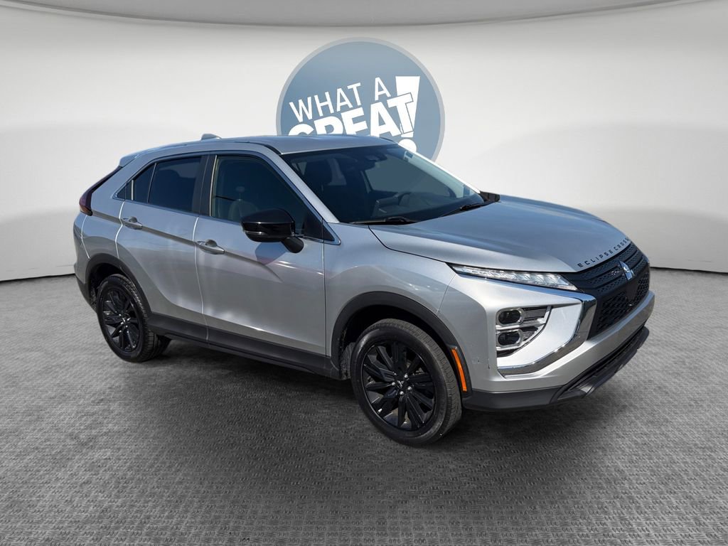 Used 2023 Mitsubishi Eclipse Cross LE AWD/4WD image 1