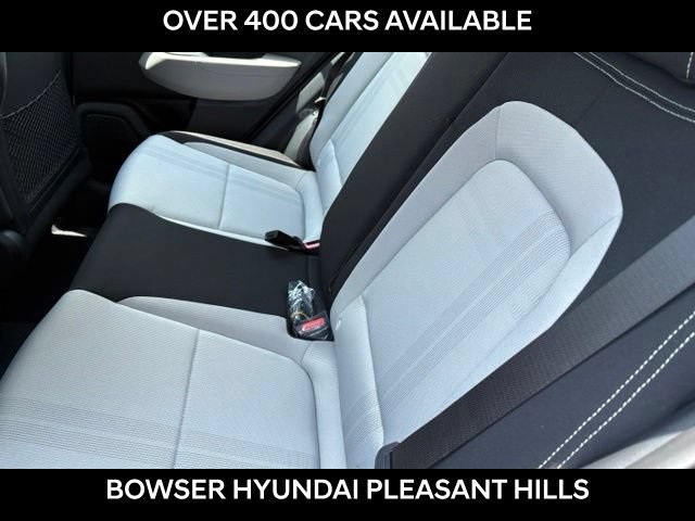 New 2026 Hyundai Venue SEL FWD image 5