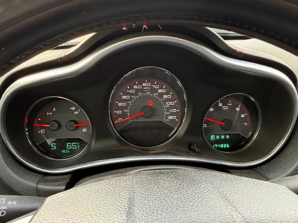 Used 2012 Dodge Avenger SXT Plus FWD image 12