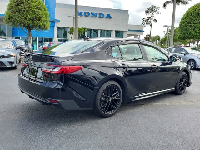 Used 2026 Toyota Camry SE w/ Multimedia Upgrade Package FWD image 6