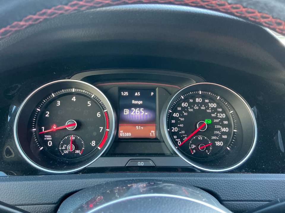 Used 2018 Volkswagen GTI SE w/ SE Leather Package image 13