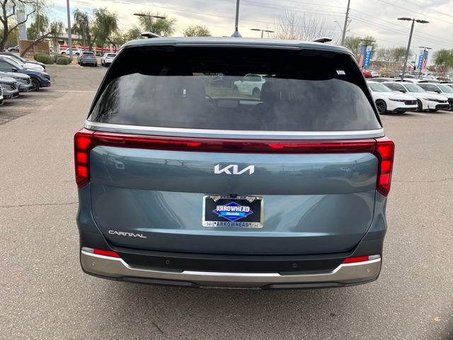 Used 2026 Kia Carnival SX image 11