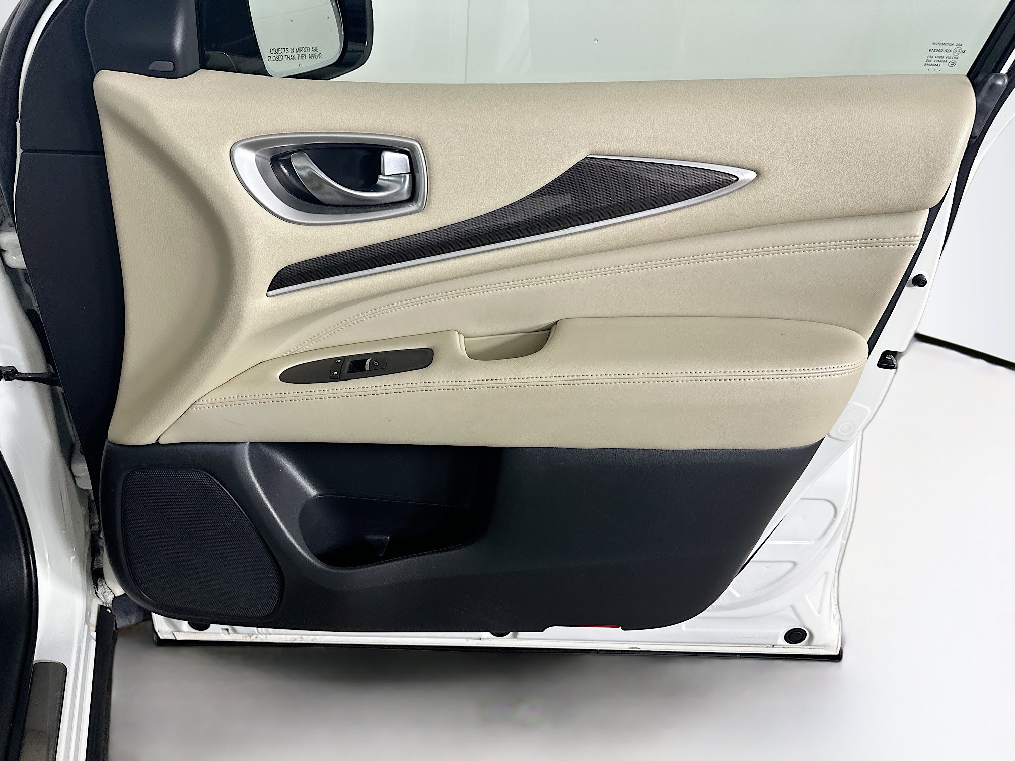 Used 2017 INFINITI QX60 FWD w/ Premium Plus Package image 36