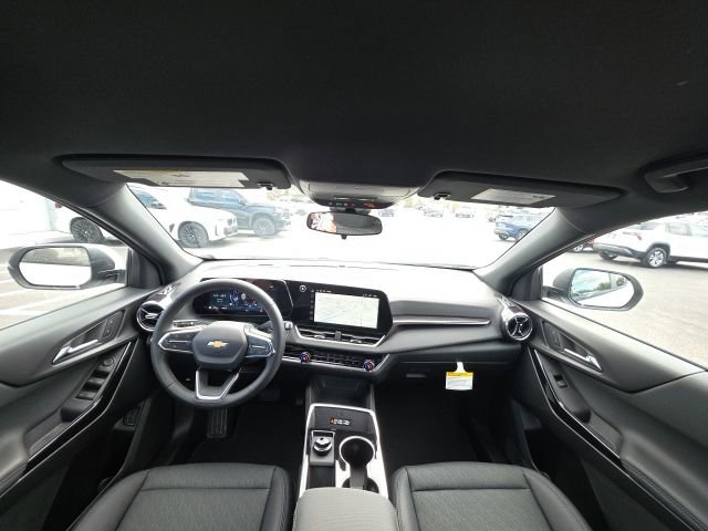 New 2026 Chevrolet Equinox LT w/ Convenience Package II image 9