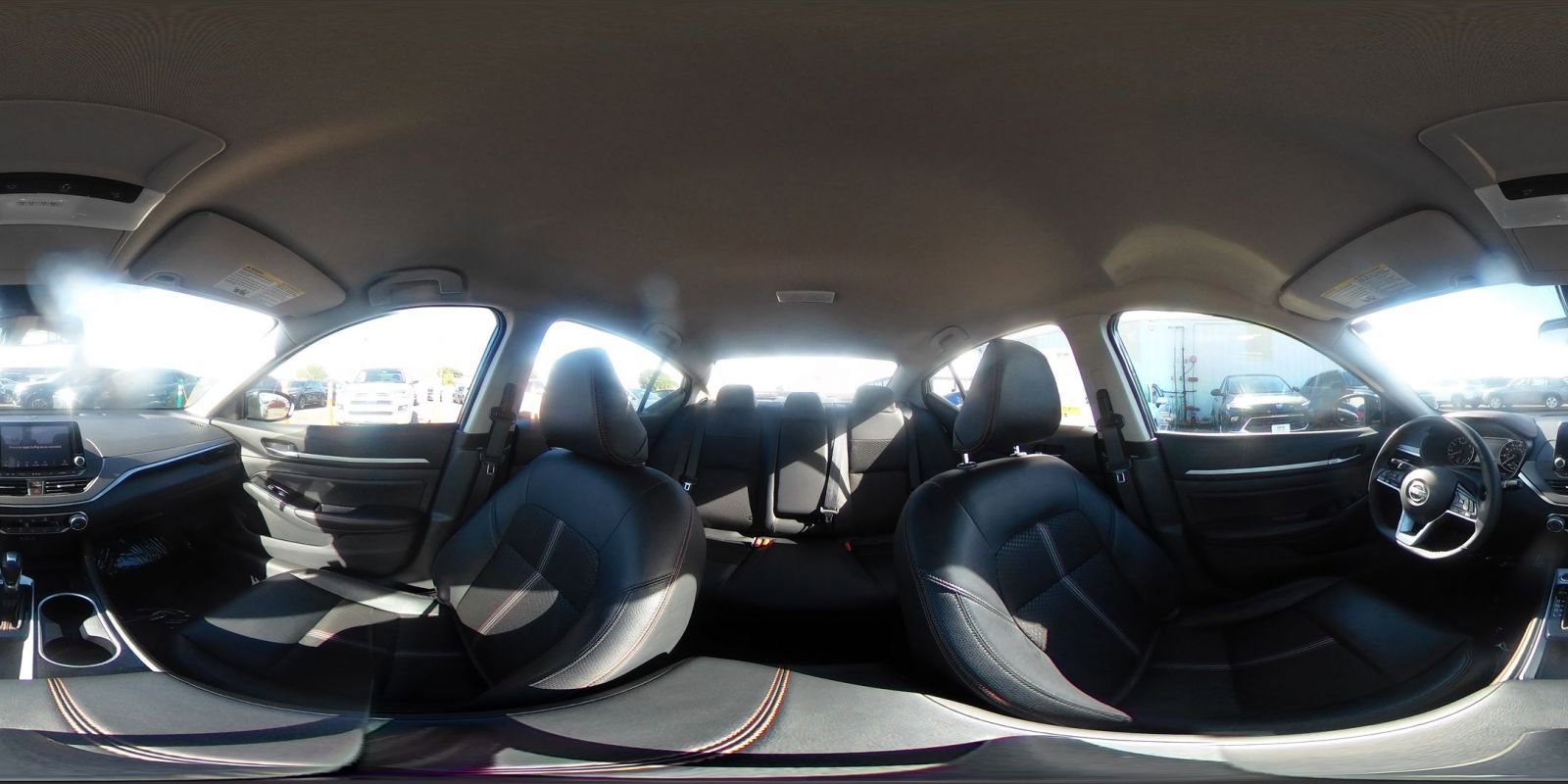 Used 2025 Nissan Altima 2.5 SR image 42