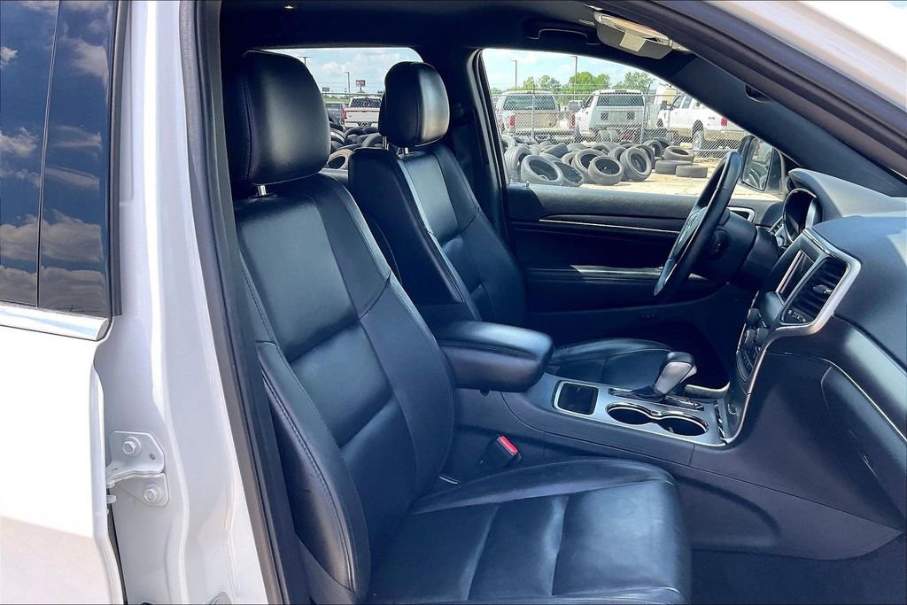 Used 2018 Jeep Grand Cherokee Limited RWD image 30