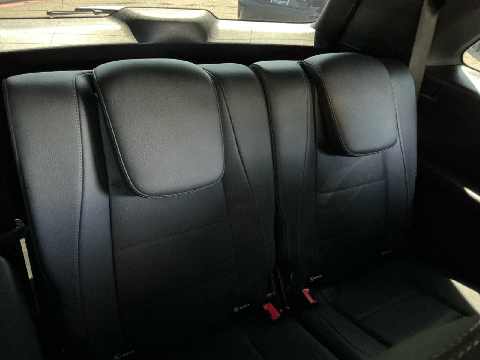 Used 2025 Mercedes-Benz GLS 450 4MATIC image 28