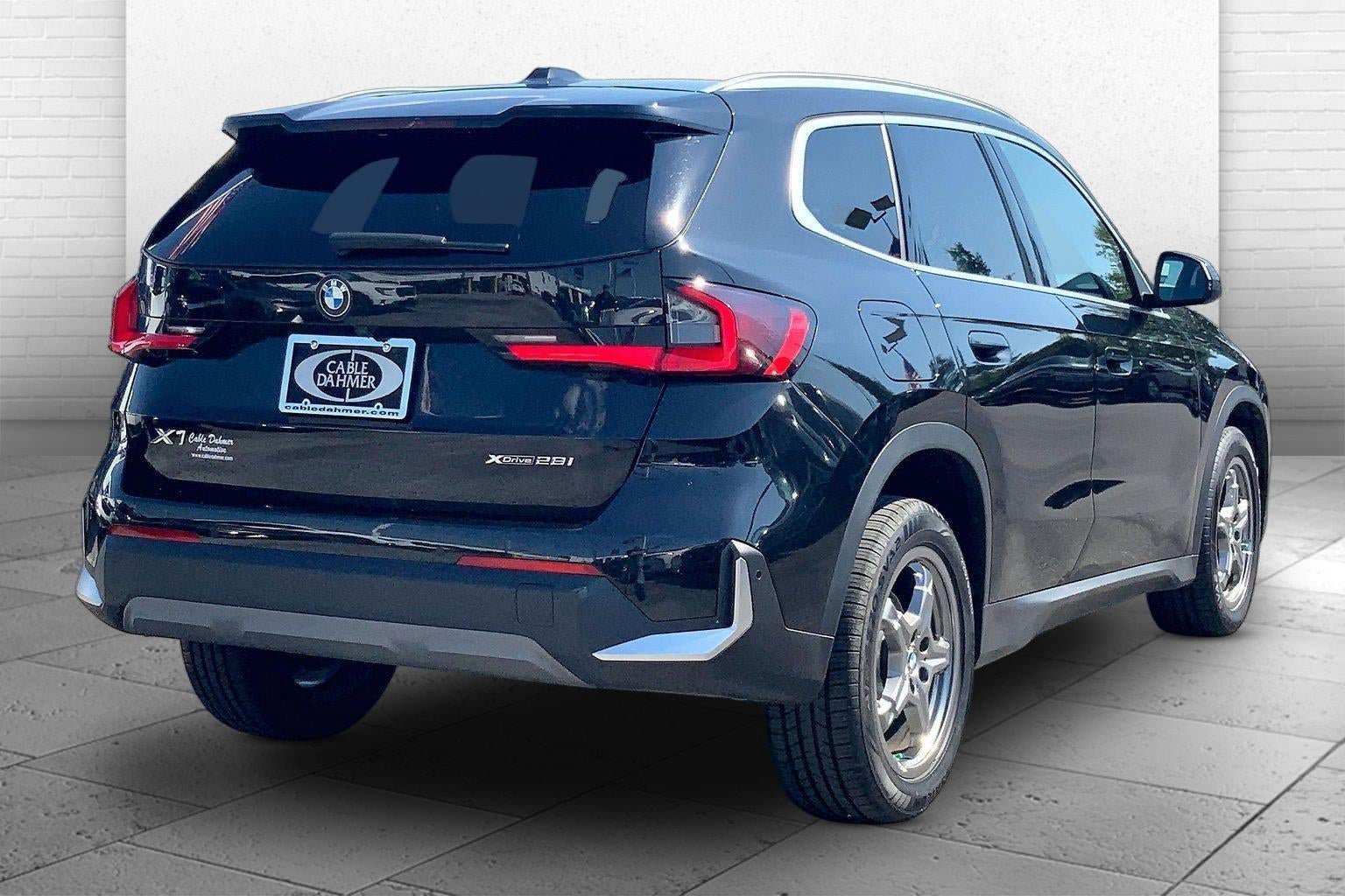 Used 2023 BMW X1 xDrive28i w/ Convenience Package AWD/4WD image 12