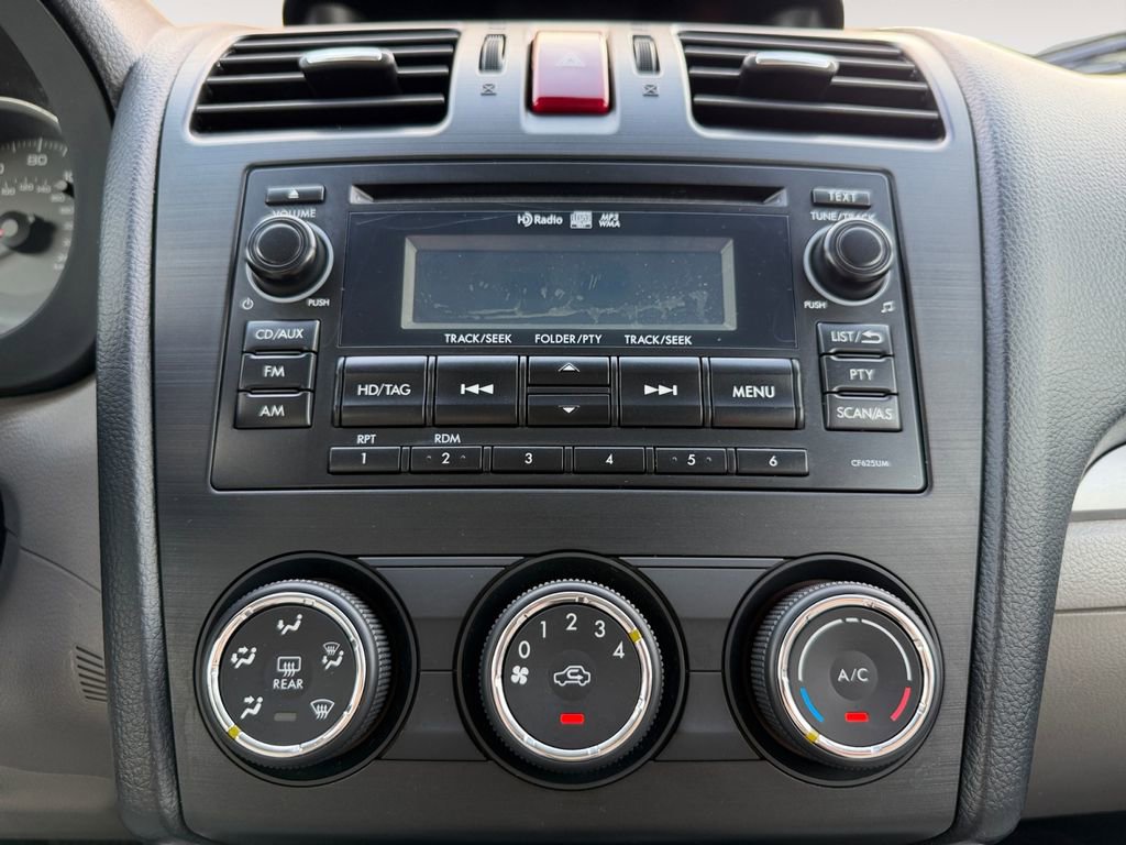 Used 2015 Subaru Forester 2.5i Premium AWD/4WD image 12