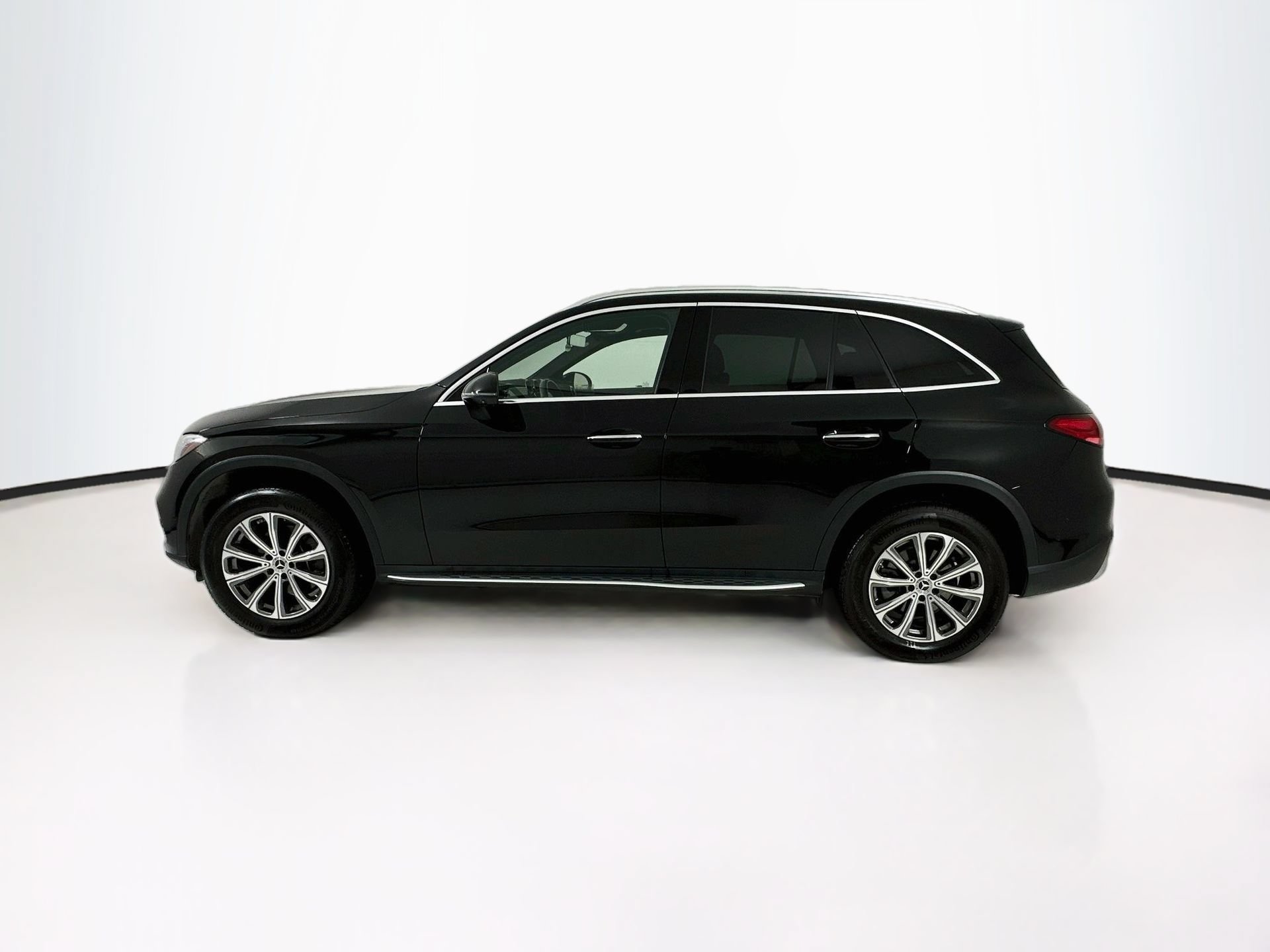 Certified 2024 Mercedes-Benz GLC 300 4MATIC image 5