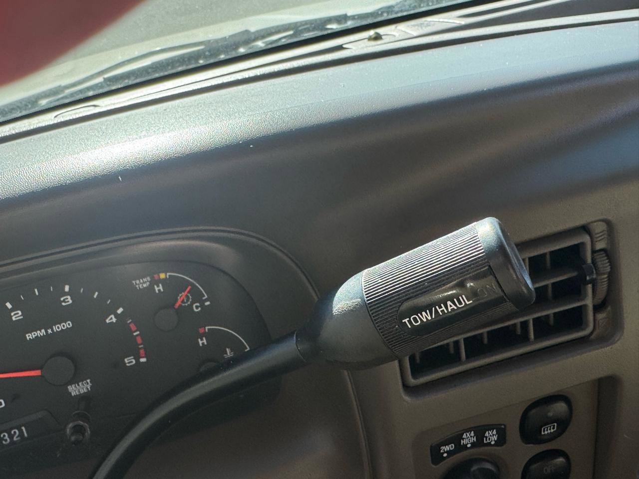 Used 2003 Ford Excursion Limited image 24