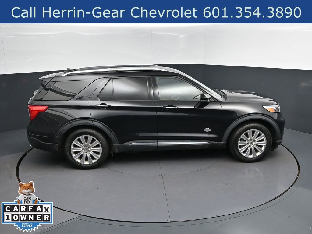 Used 2023 Ford Explorer King Ranch w/ Technology Package RWD image 36
