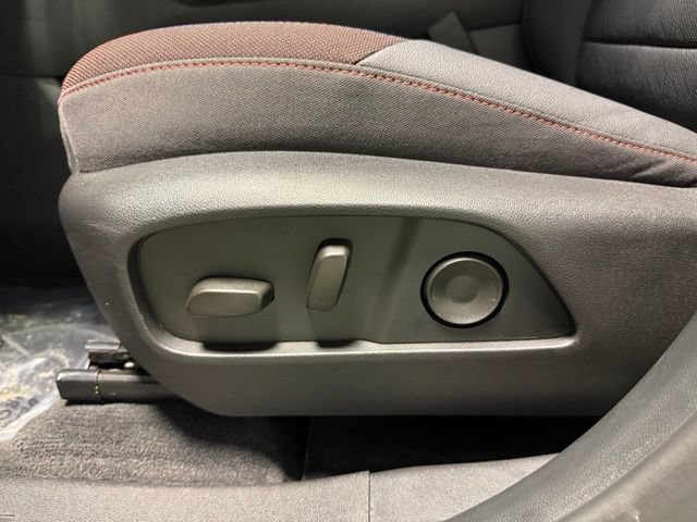 Certified 2026 Chevrolet Equinox RS w/ Convenience Package III AWD/4WD image 15