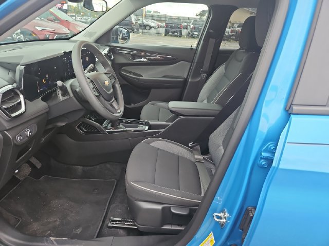 Used 2026 Chevrolet TrailBlazer LS w/ LS Convenience Package FWD image 10