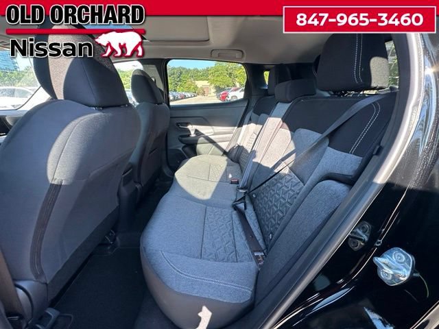 Used 2026 Nissan Kicks SV w/ SV Premium Package AWD/4WD image 11