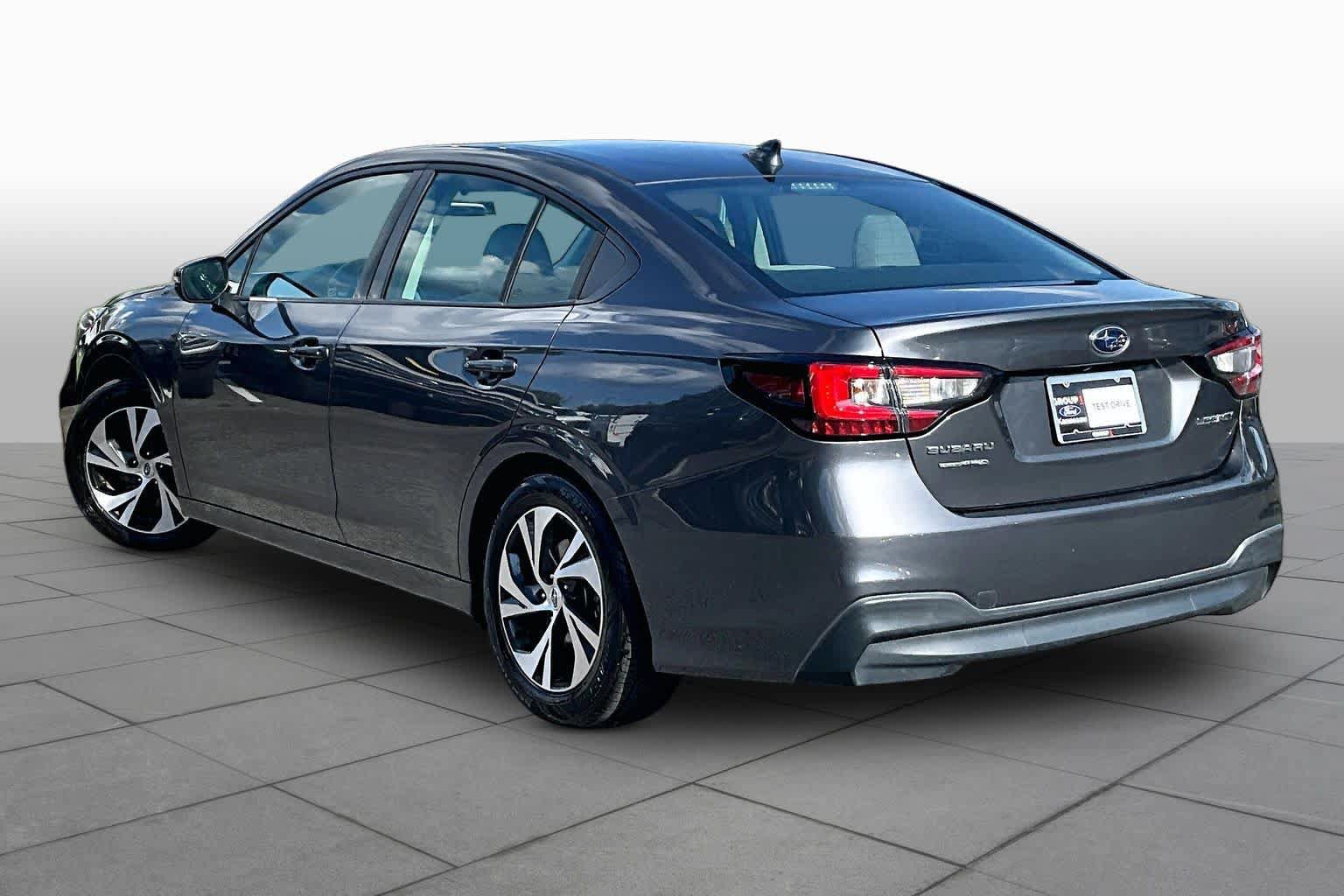 Used 2023 Subaru Legacy Premium AWD/4WD image 12
