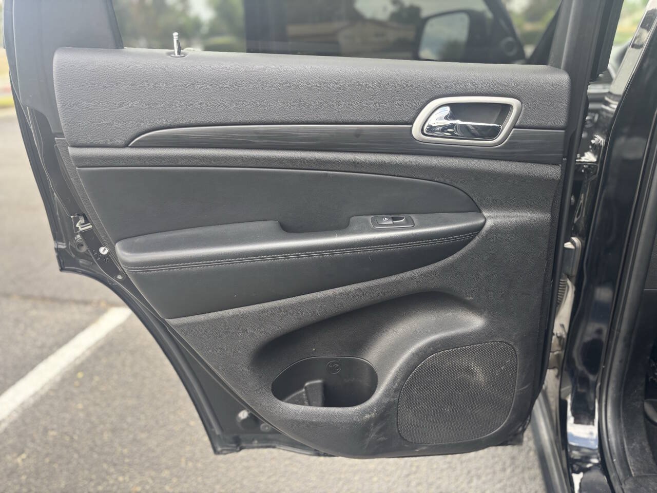 Used 2021 Jeep Grand Cherokee Laredo RWD image 19