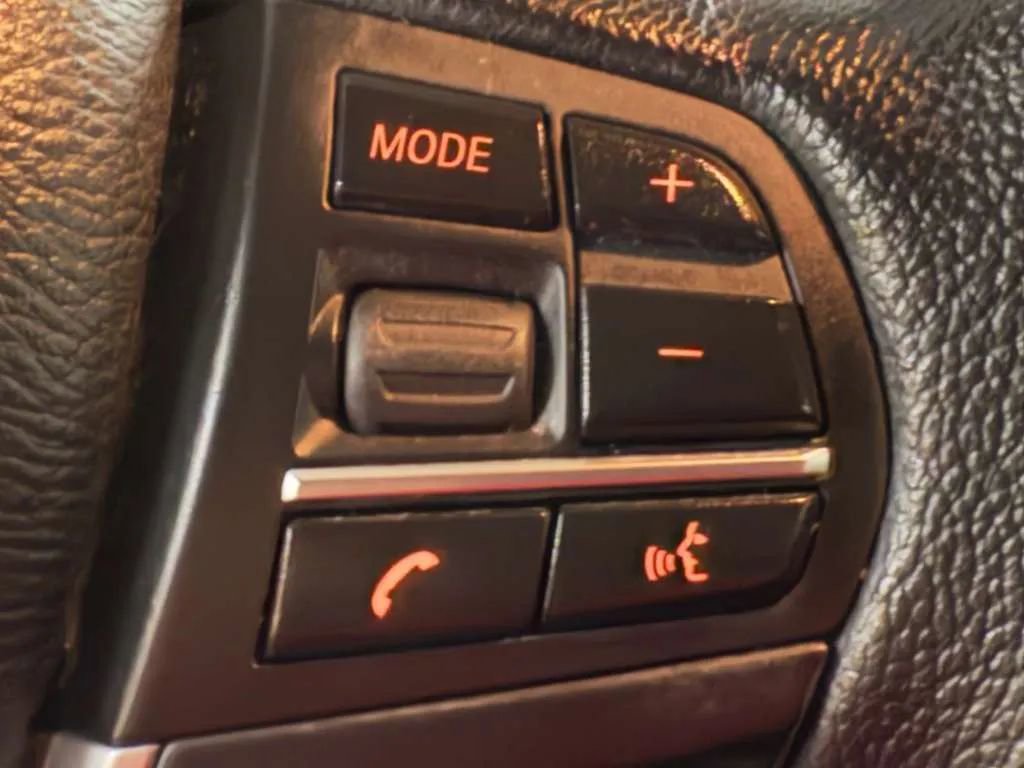 Used 2016 BMW X3 xDrive28i AWD/4WD image 33