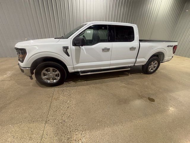 Used 2024 Ford F150 XLT w/ Tow/Haul Package image 2