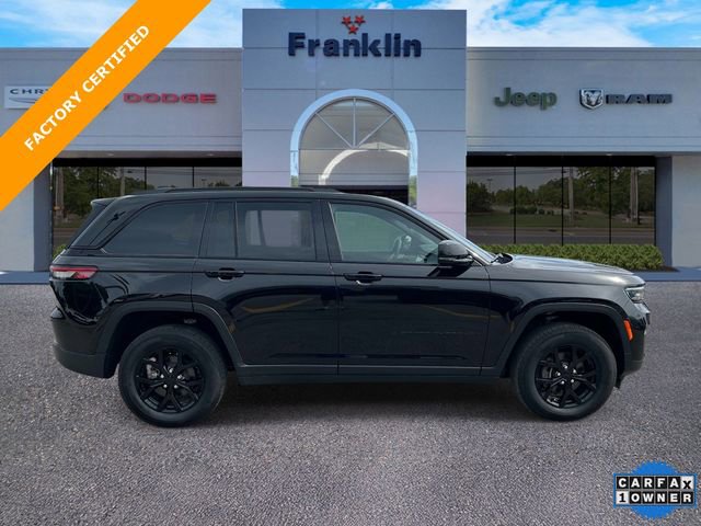 Certified 2024 Jeep Grand Cherokee Altitude AWD/4WD image 3