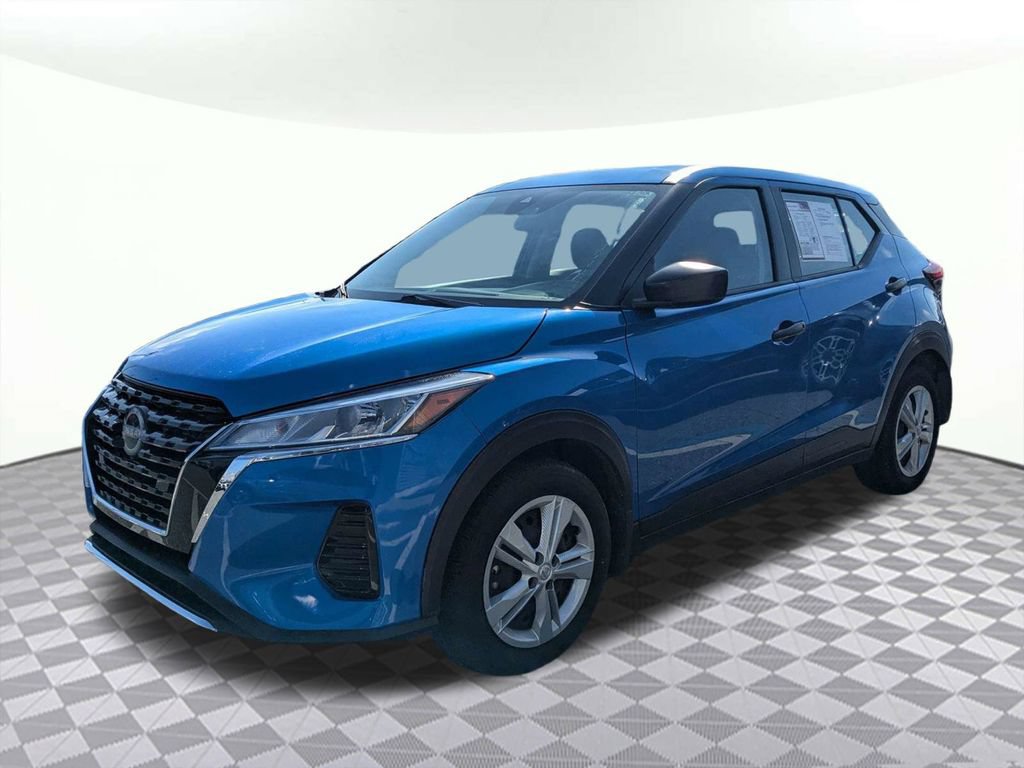 Used 2024 Nissan Kicks S FWD image 7