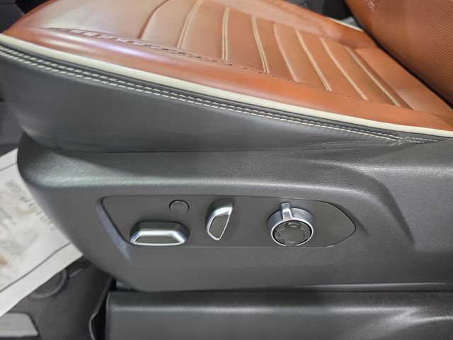 Used 2024 GMC Sierra 2500 Denali Ultimate w/ Max Trailering Package AWD/4WD image 21