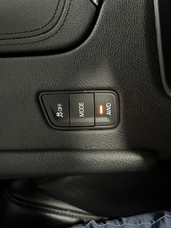 Used 2019 Cadillac XT5 Luxury w/ LPO, Black Ice Package image 19