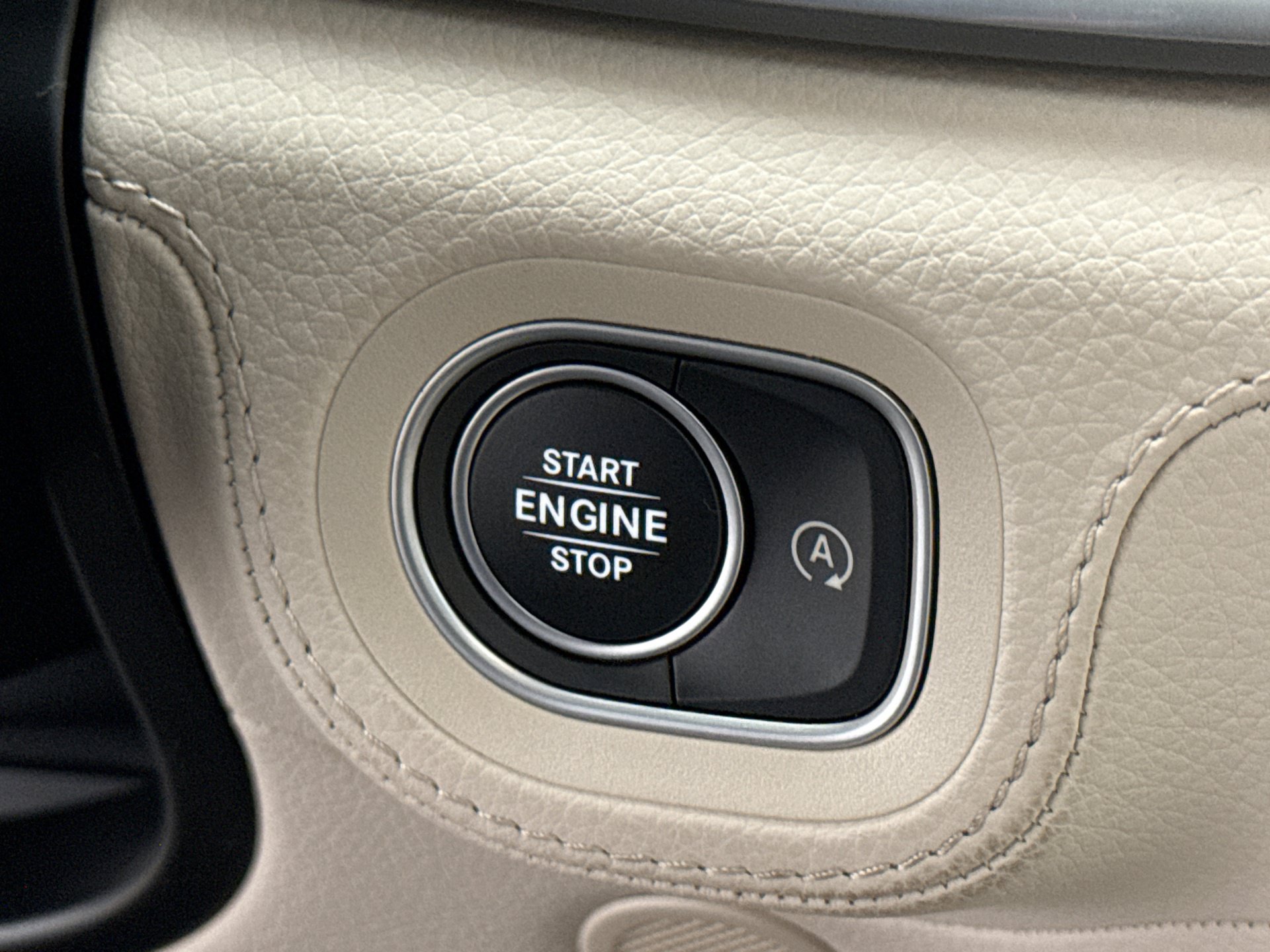 Used 2025 Mercedes-Benz GLE 350 4MATIC image 21