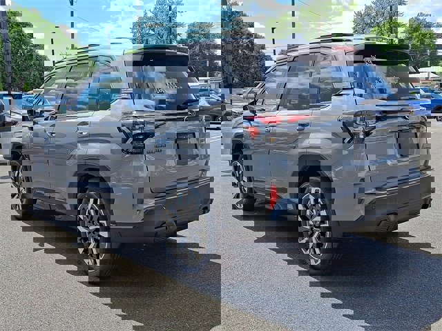 New 2025 Subaru Forester Touring image 4